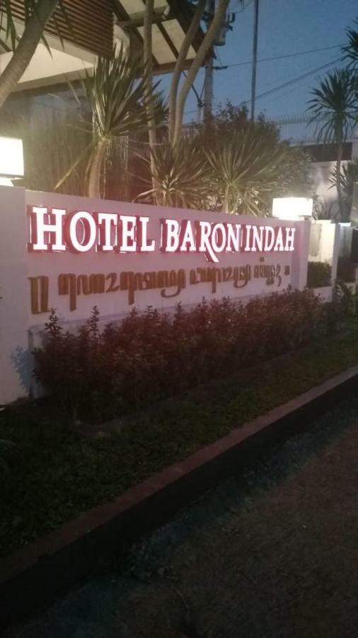 Hotel Baron Indah Solo Kültér fotó